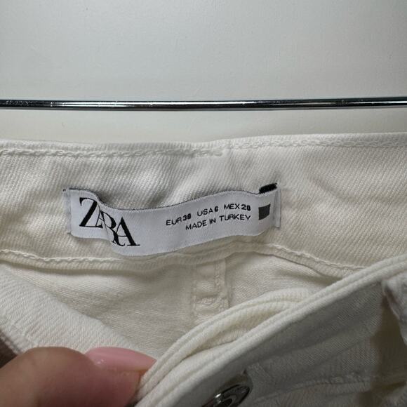 Zara White High Rise Straight Leg Jeans Size 6 - Picture 4 of 9